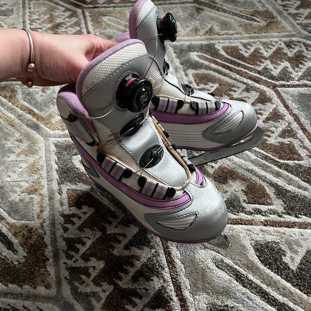 Reebok Pink and Gray Skates lace free BOA system size 1